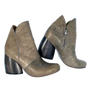 CALLEEN CORDERO Los Angeles $595 Distressed Leather Ankle Boots Heeled Booties 8